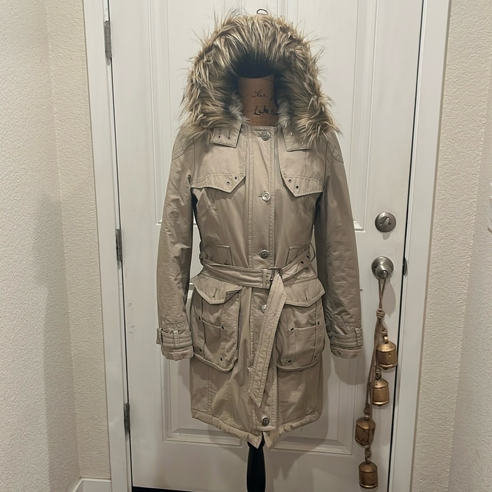 Women’s vintage Esprit winter coat Medium